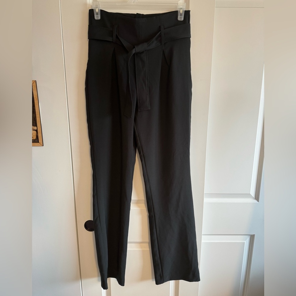 New York & Company High Waist Black Trousers Sleek Design